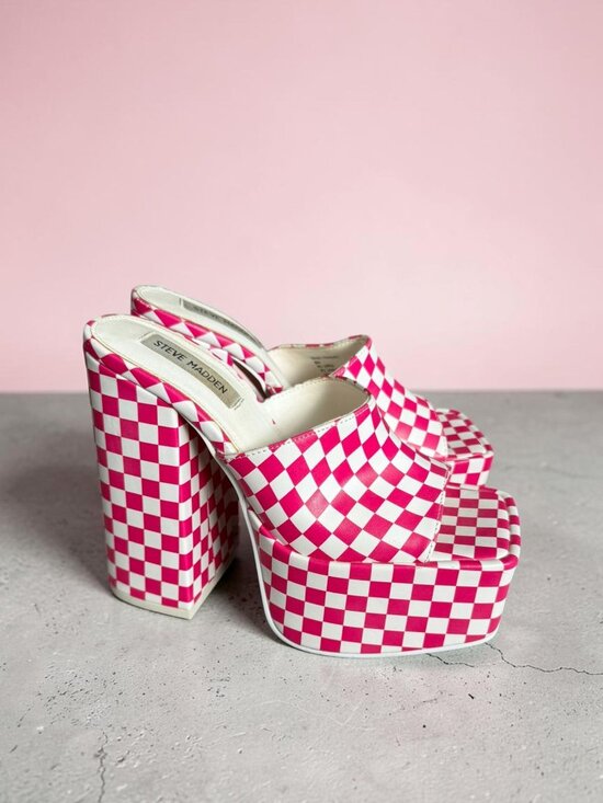 Steve Madden Shoes - STEVE MADDEN Trixie Checkerboard Pink White Platform Sandals Heels Size 8